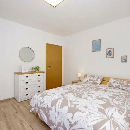 Apartman Lovely Countryside Dolac - Valley,