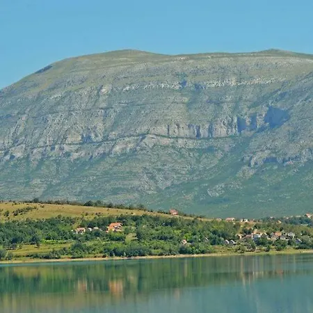Lovely Countryside Dolac - Valley, Apartman Vrlika